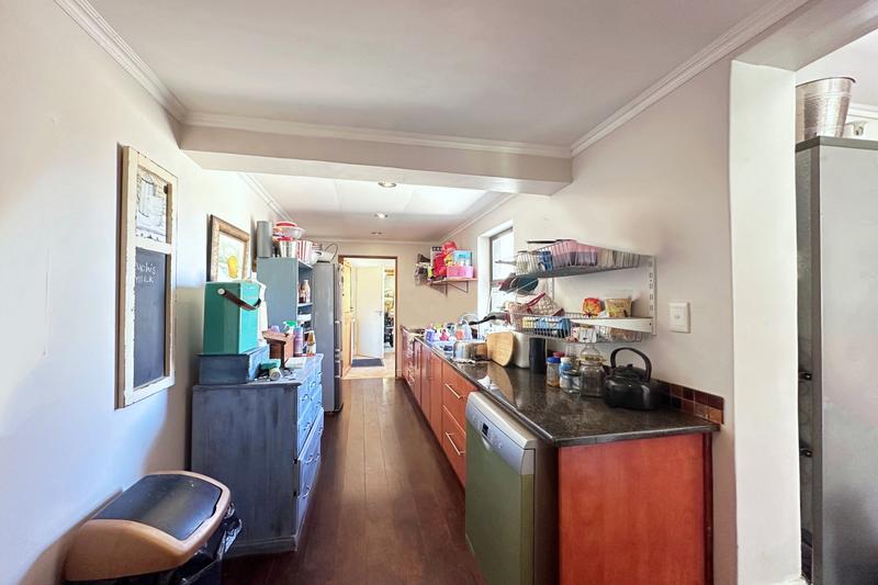 5 Bedroom Property for Sale in Klein Dassenberg Western Cape